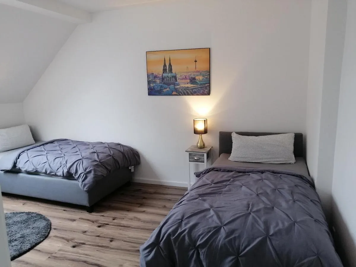 Koelsche Wohnung 1C Köln 0*,